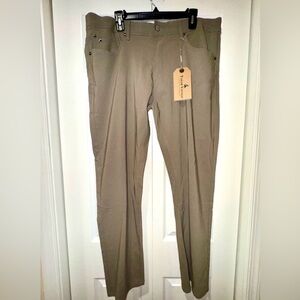 Tailor Vintage Canaan Conn orig Perfo. Tech Pants Size 38x30 Mushroom. NWT